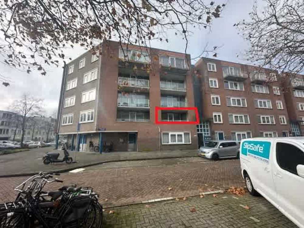 Dickenslaan 110, 1102 ZV Amsterdam, Nederland