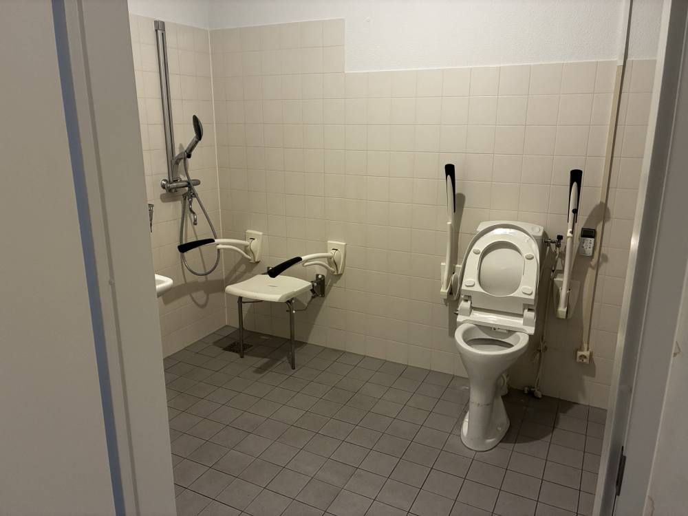 Fritz Dietrich Kahlenbergstraat 242