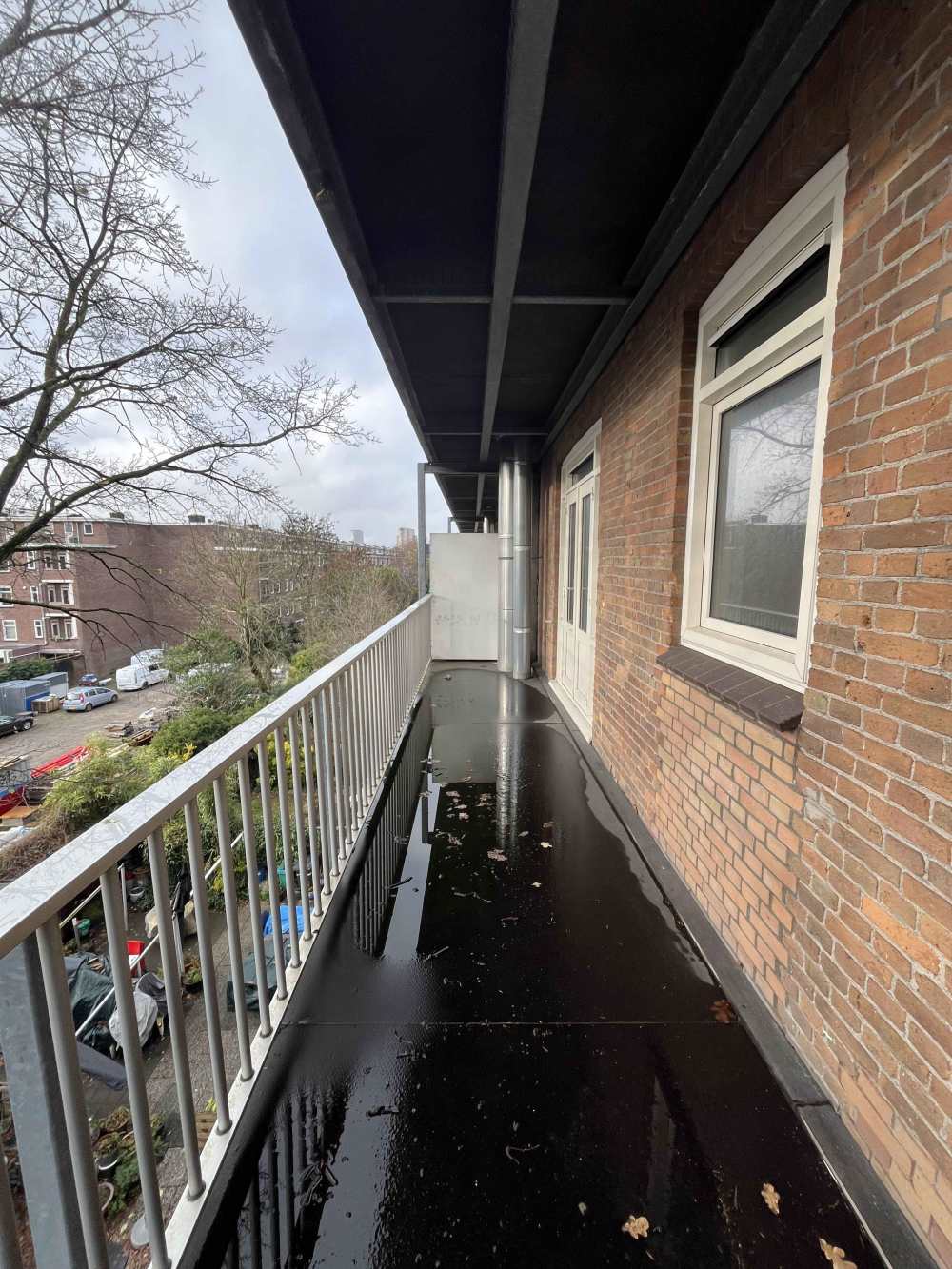 Admiraal de Ruijterweg 335