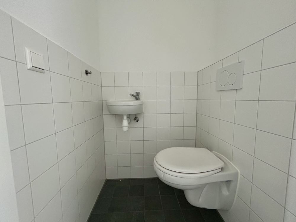 B. Merkelbachsingel 173