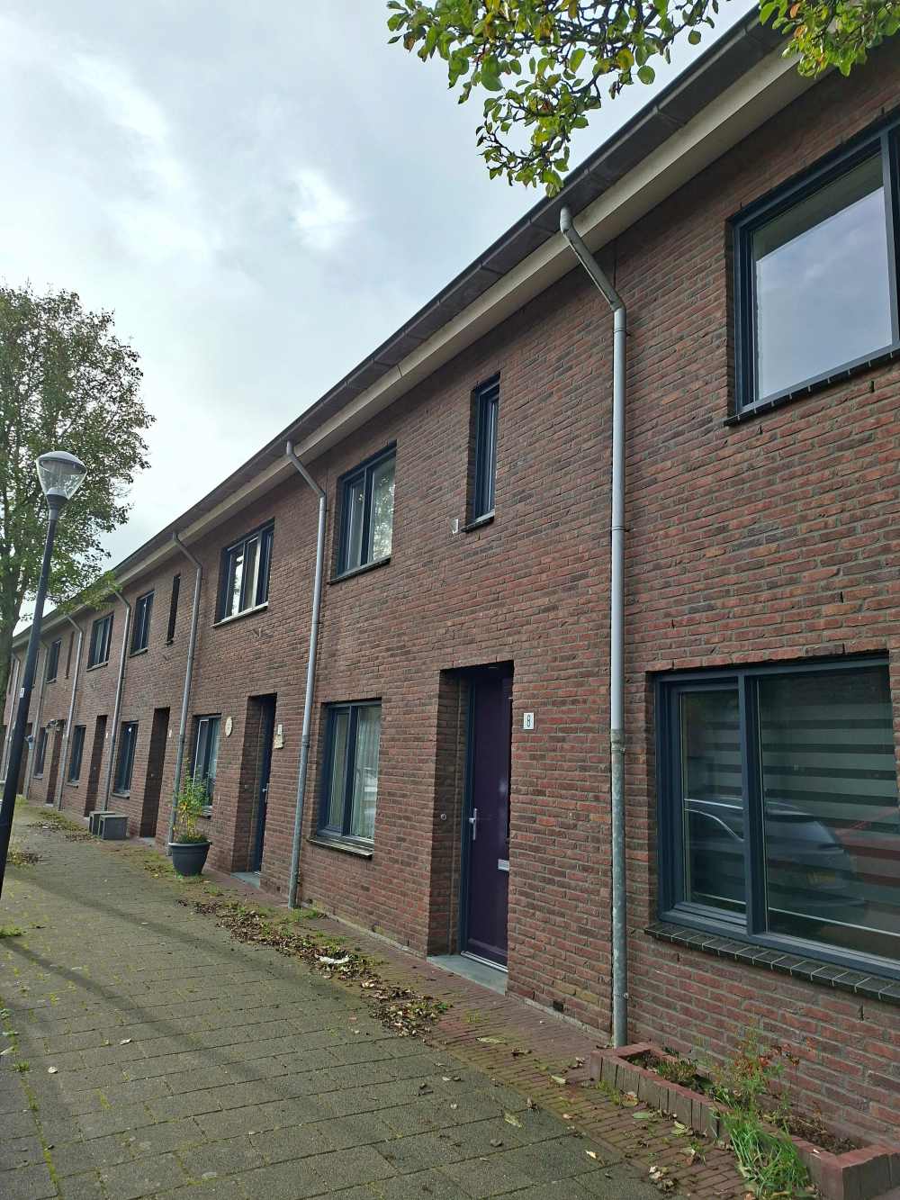 Bep van Klaverenstraat 8