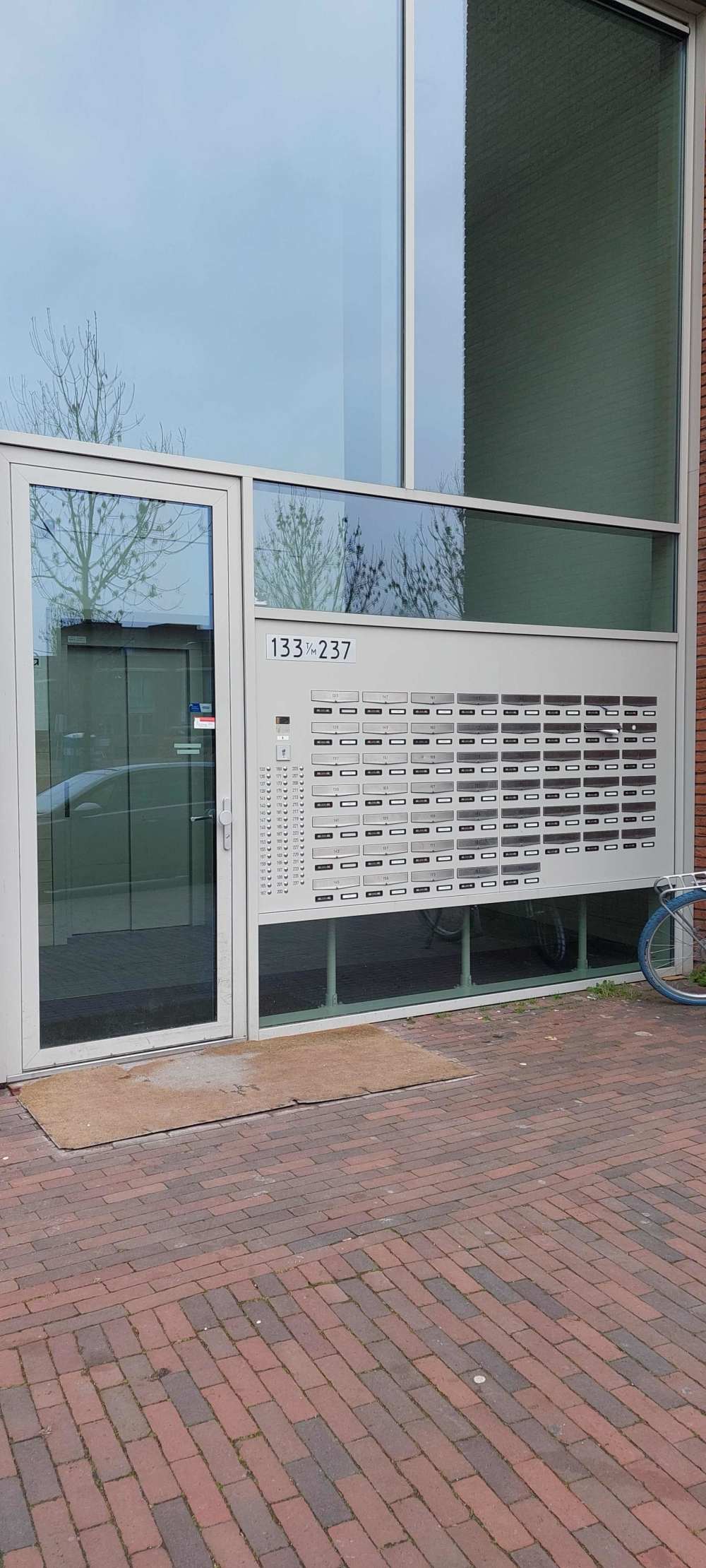 B. Merkelbachsingel 169