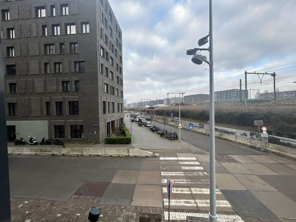 Oostenburgermiddenstraat 370