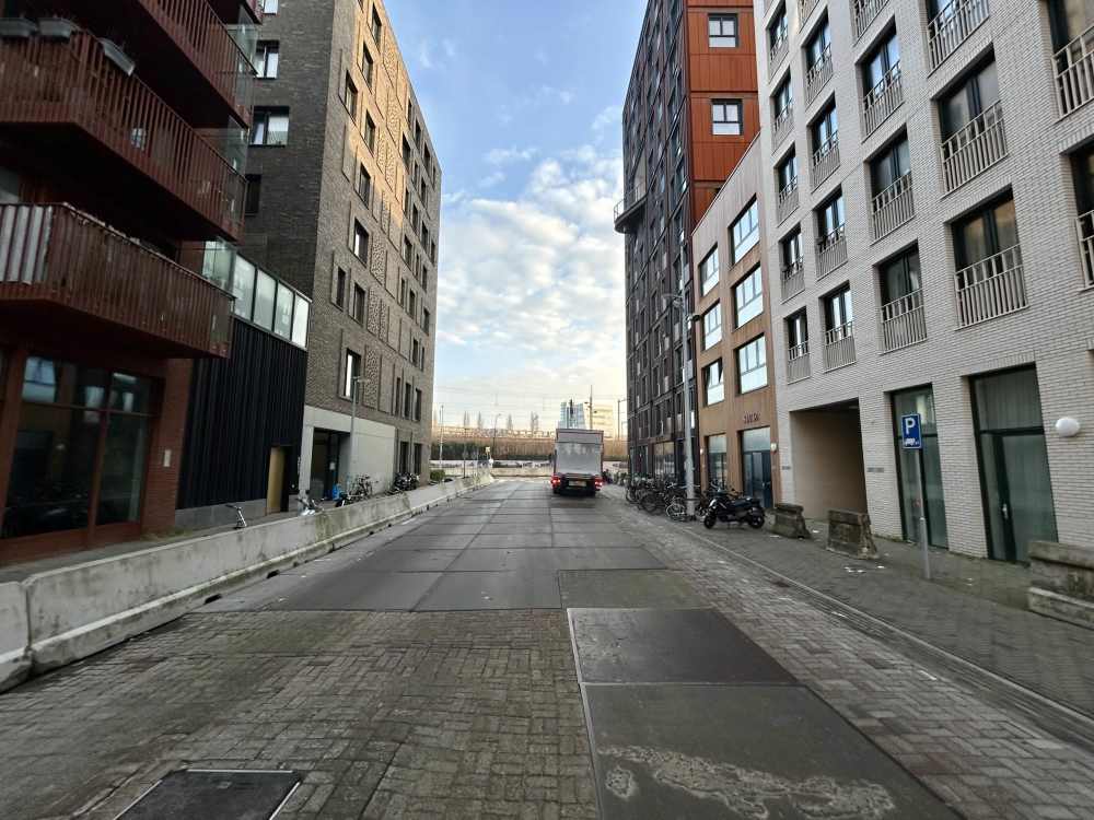 Oostenburgermiddenstraat 370