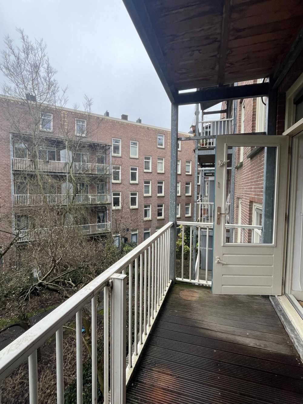 Tweede Kostverlorenkade 143