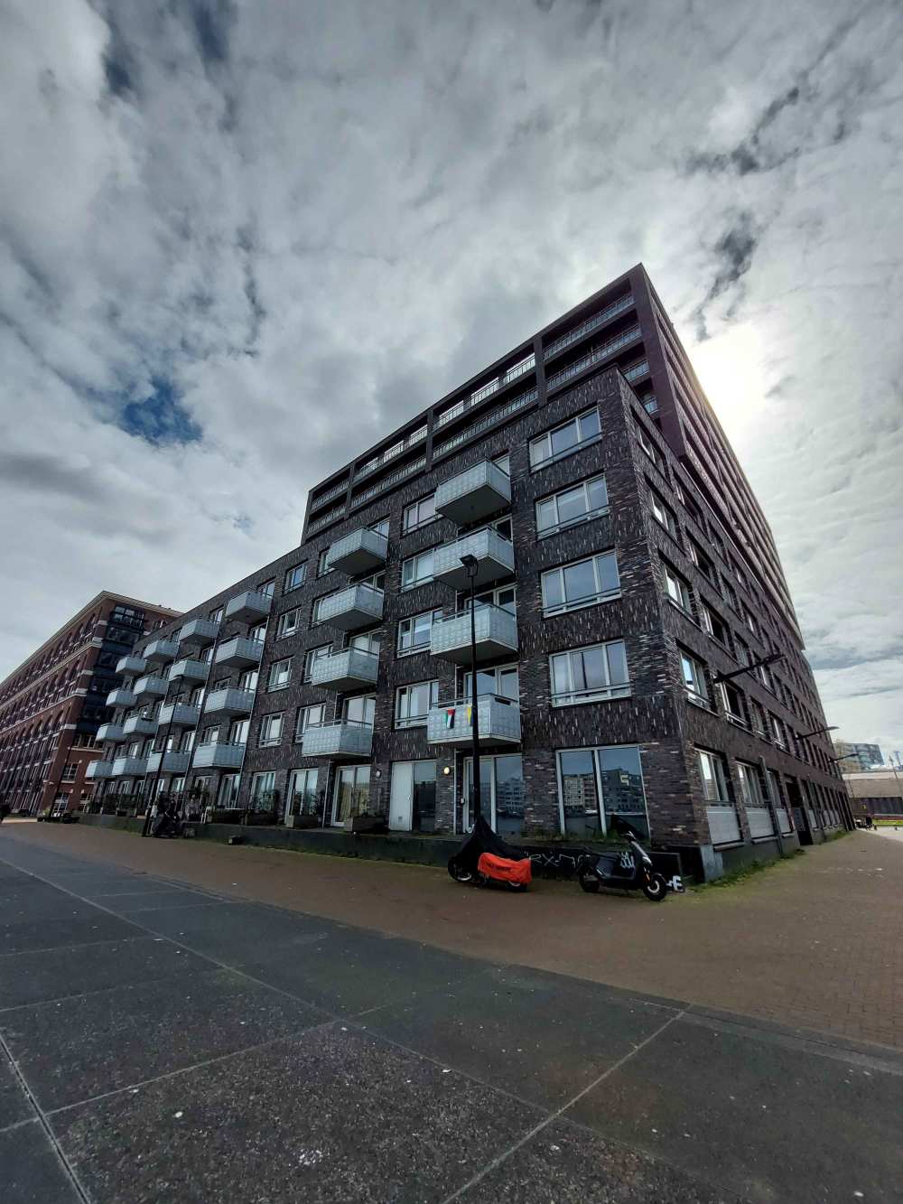 Klapmutsenveem 160, 1019 HV Amsterdam, Nederland
