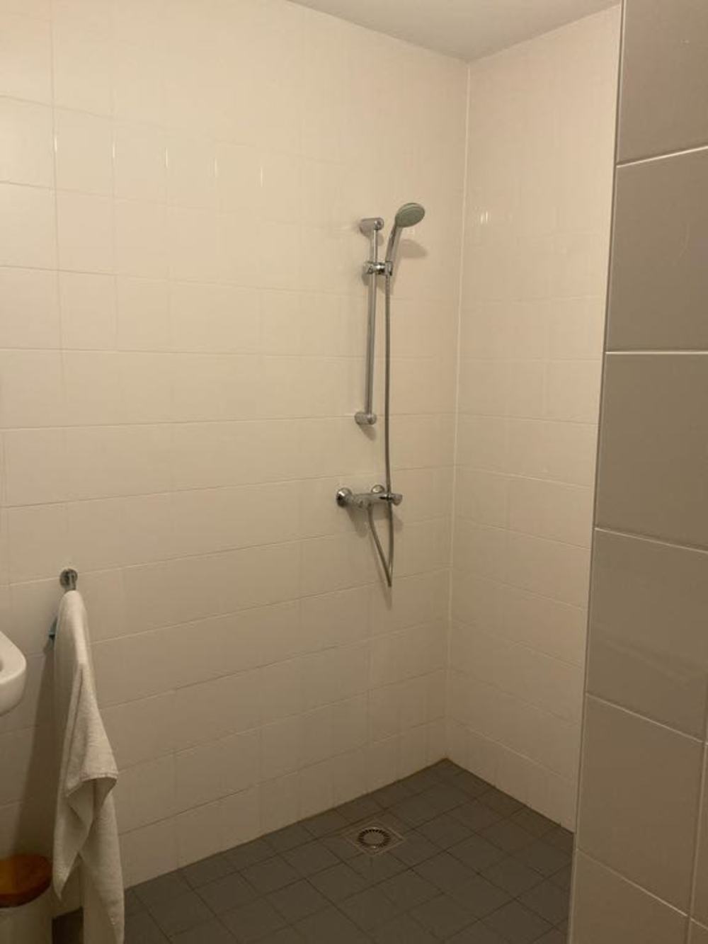 Vertrekspoor 48