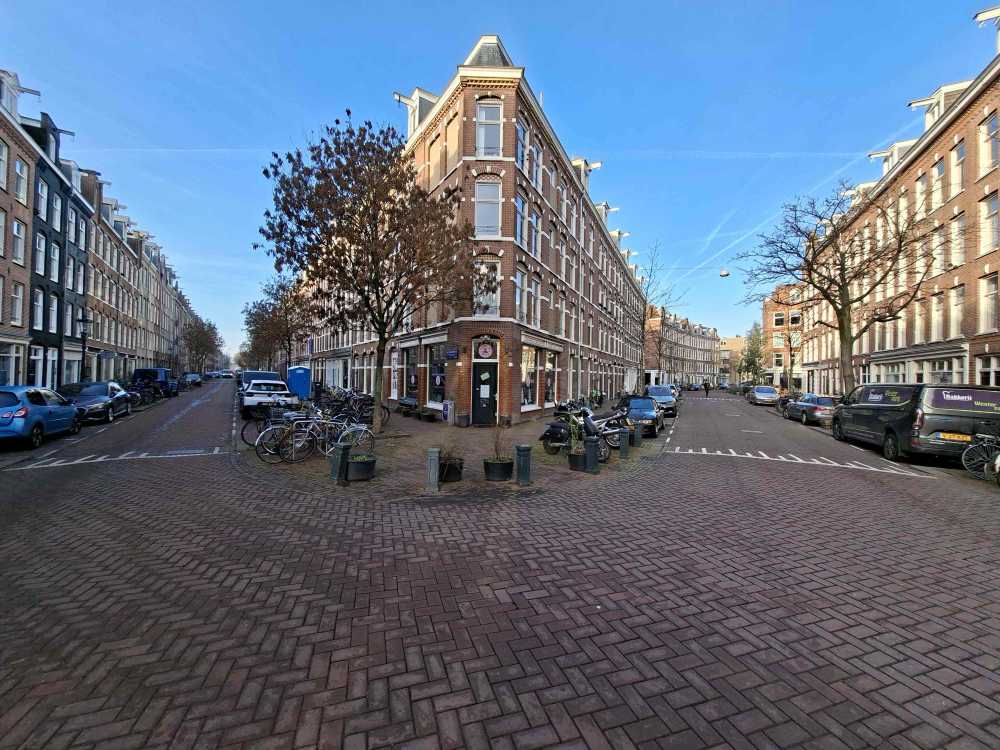 Van Hogendorpstraat 90