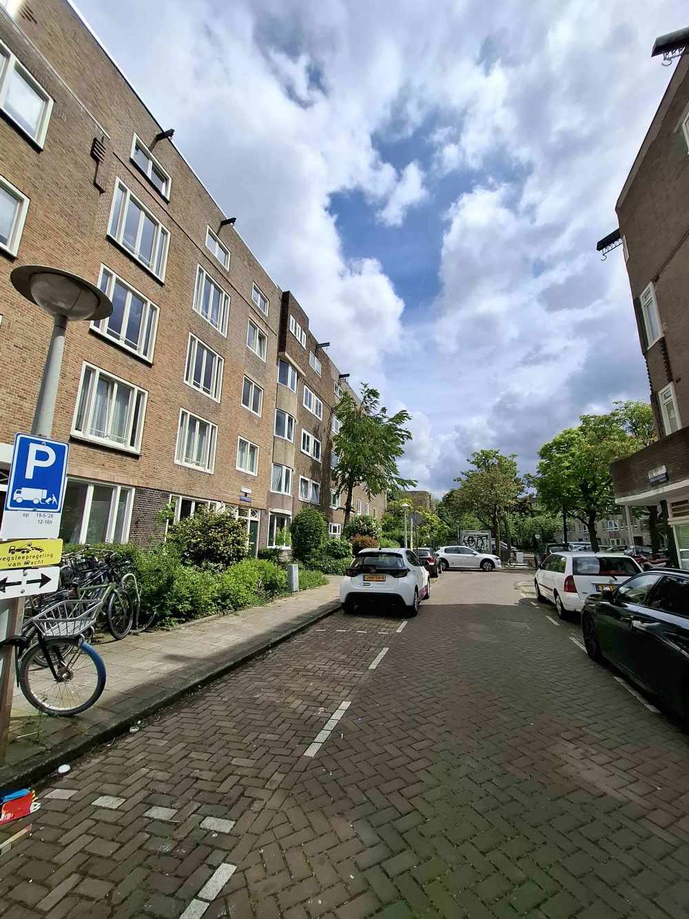 Borssenburgstraat 18III