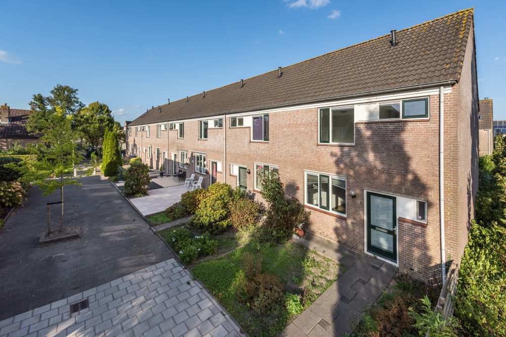 Klaproosstraat 15, 2971 BS Bleskensgraaf, Nederland