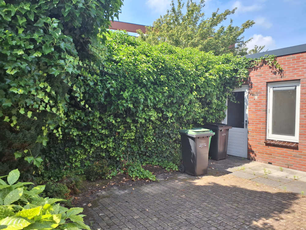 John Raedeckerstraat 1