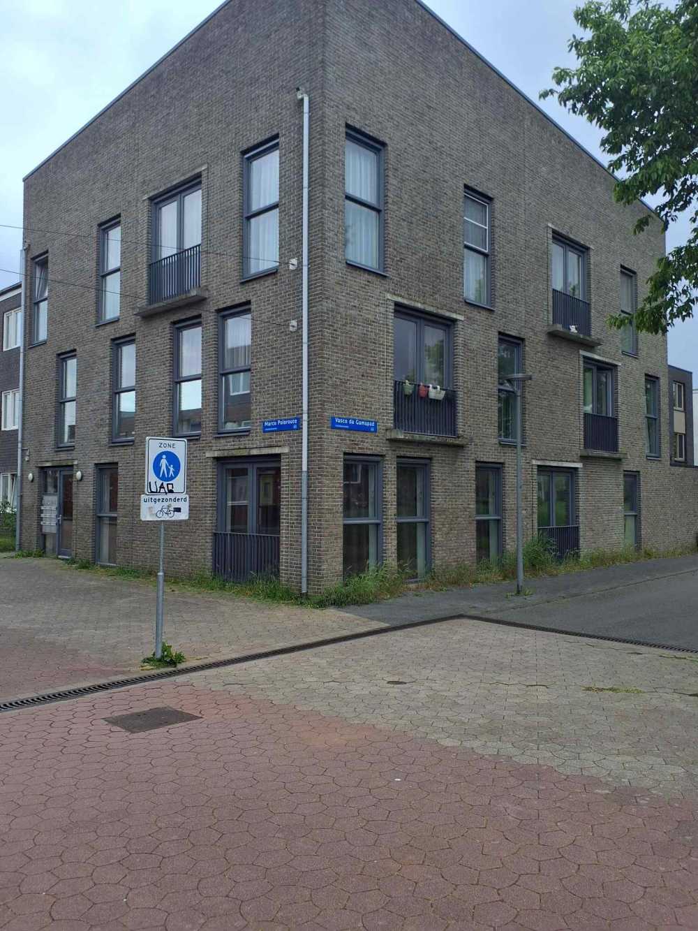 Marco Poloroute 27, 1363 LA Almere, Nederland