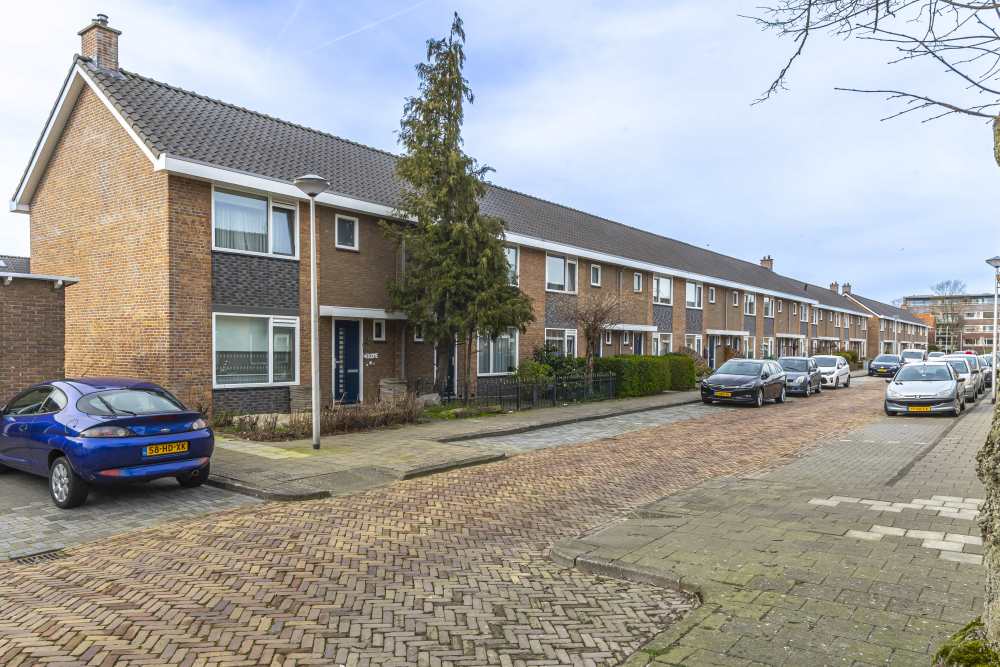 Professor van Het Hoffstraat 4, 3362 VL Sliedrecht, Nederland