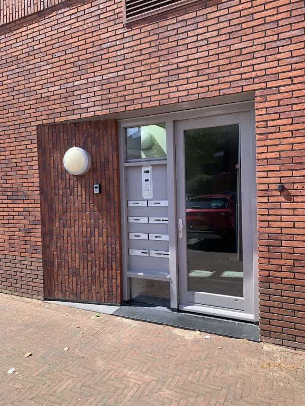 Dick Laanplein 12