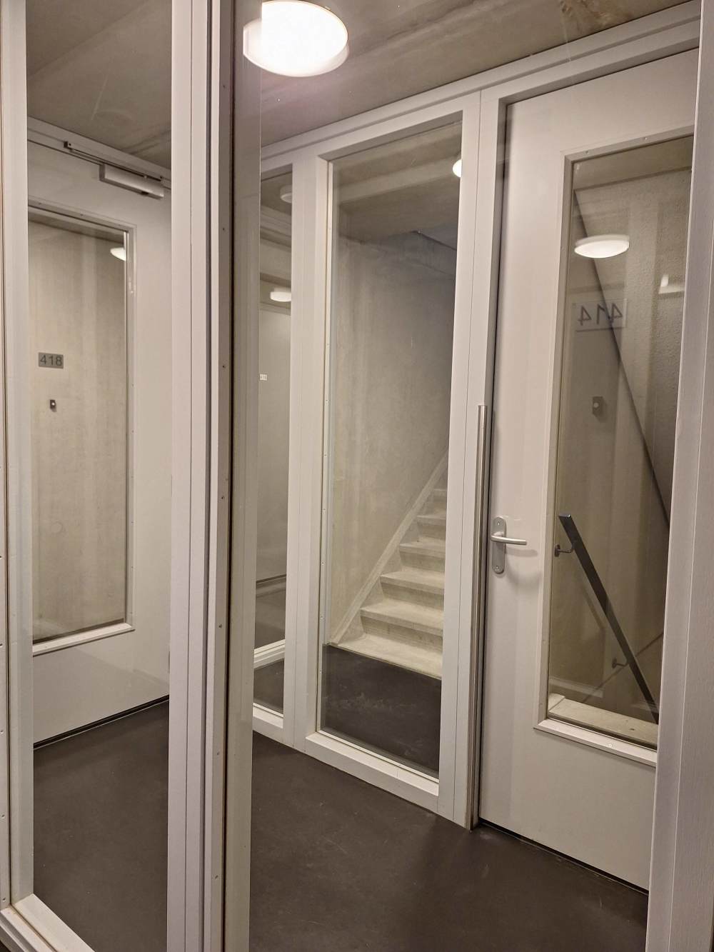 Oostenburgermiddenstraat 412