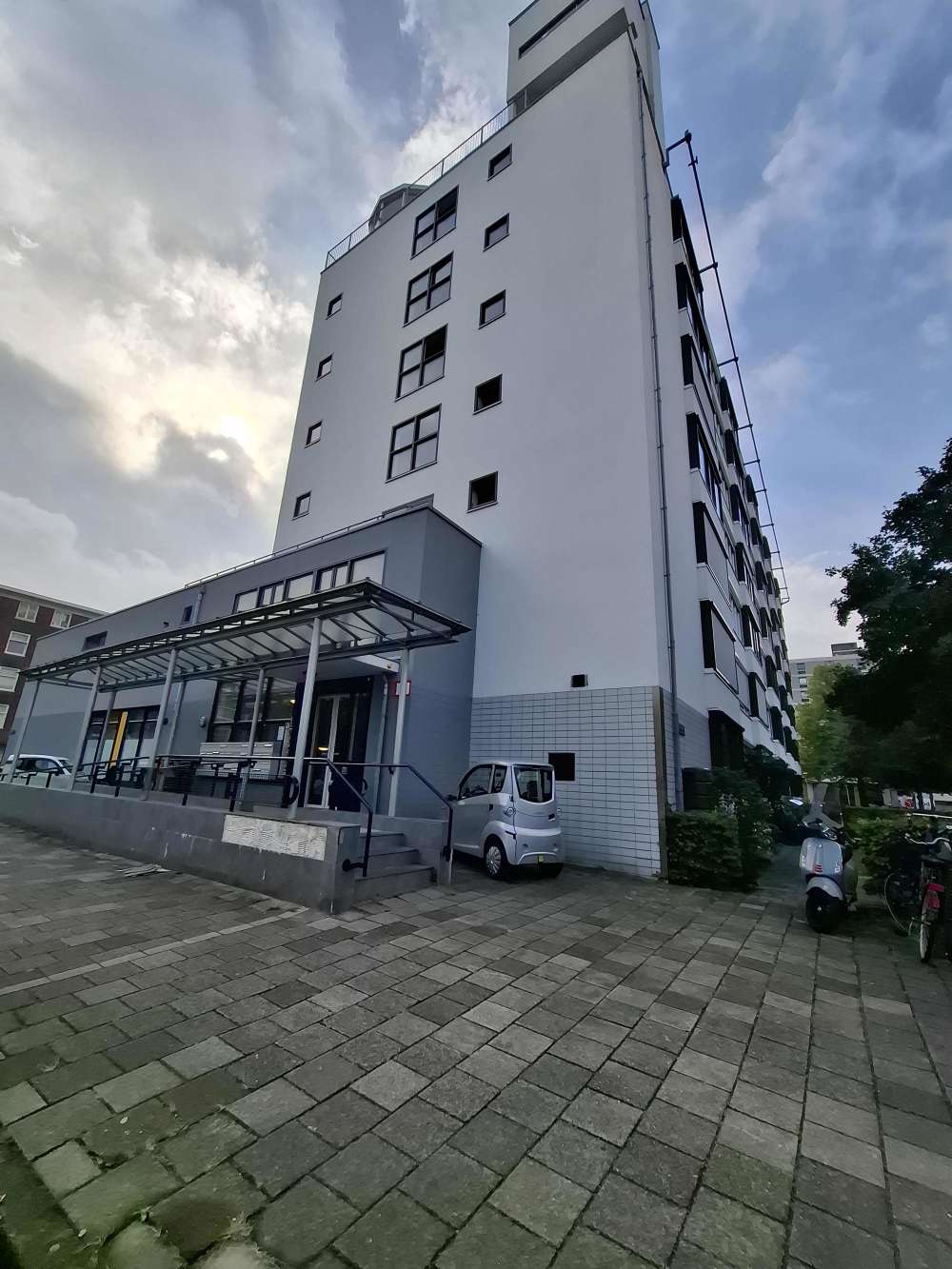 Almstraat 2A
