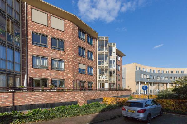 particuliere-woningen te huur op Laan van de Heelmeesters 123