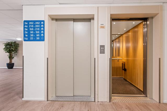 Monnickskamp 74 - Huizen