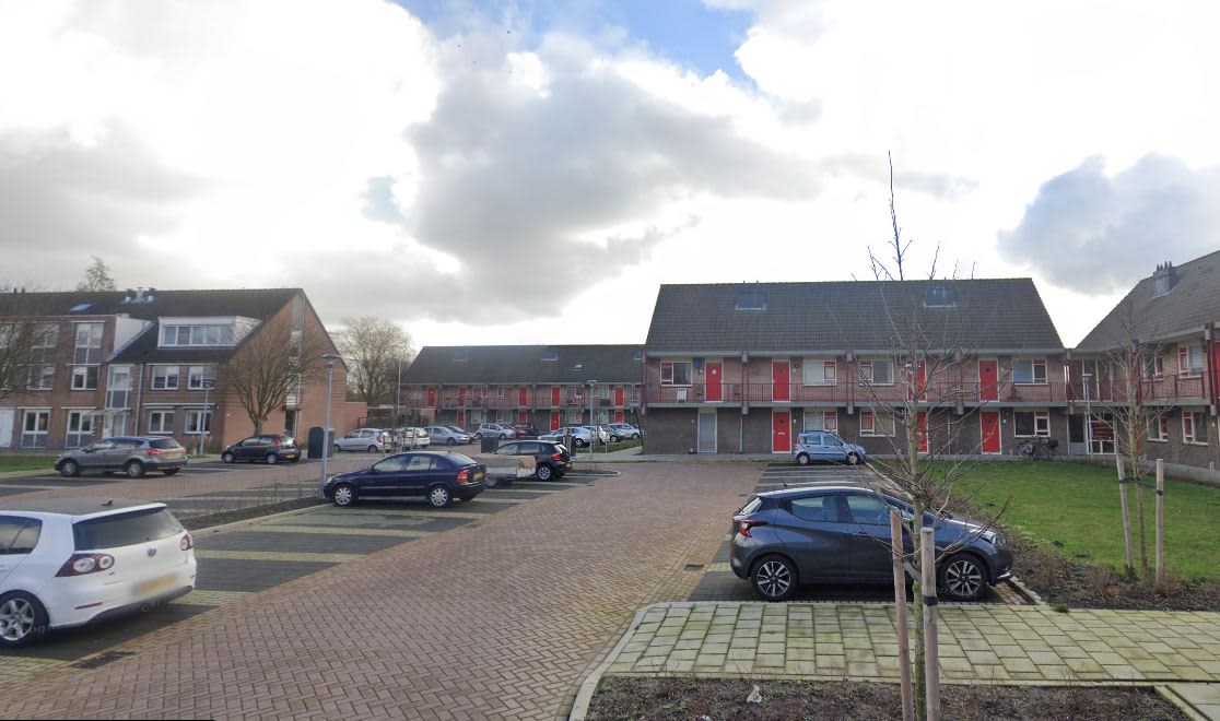 Glanskopmees 52 - Uithoorn