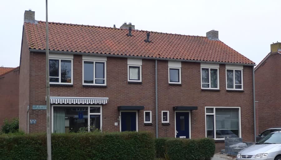 G.R. van Kinschotstraat 12