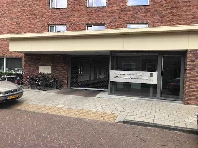 apartments for rent on Dr. Schaepmanstraat 2 G