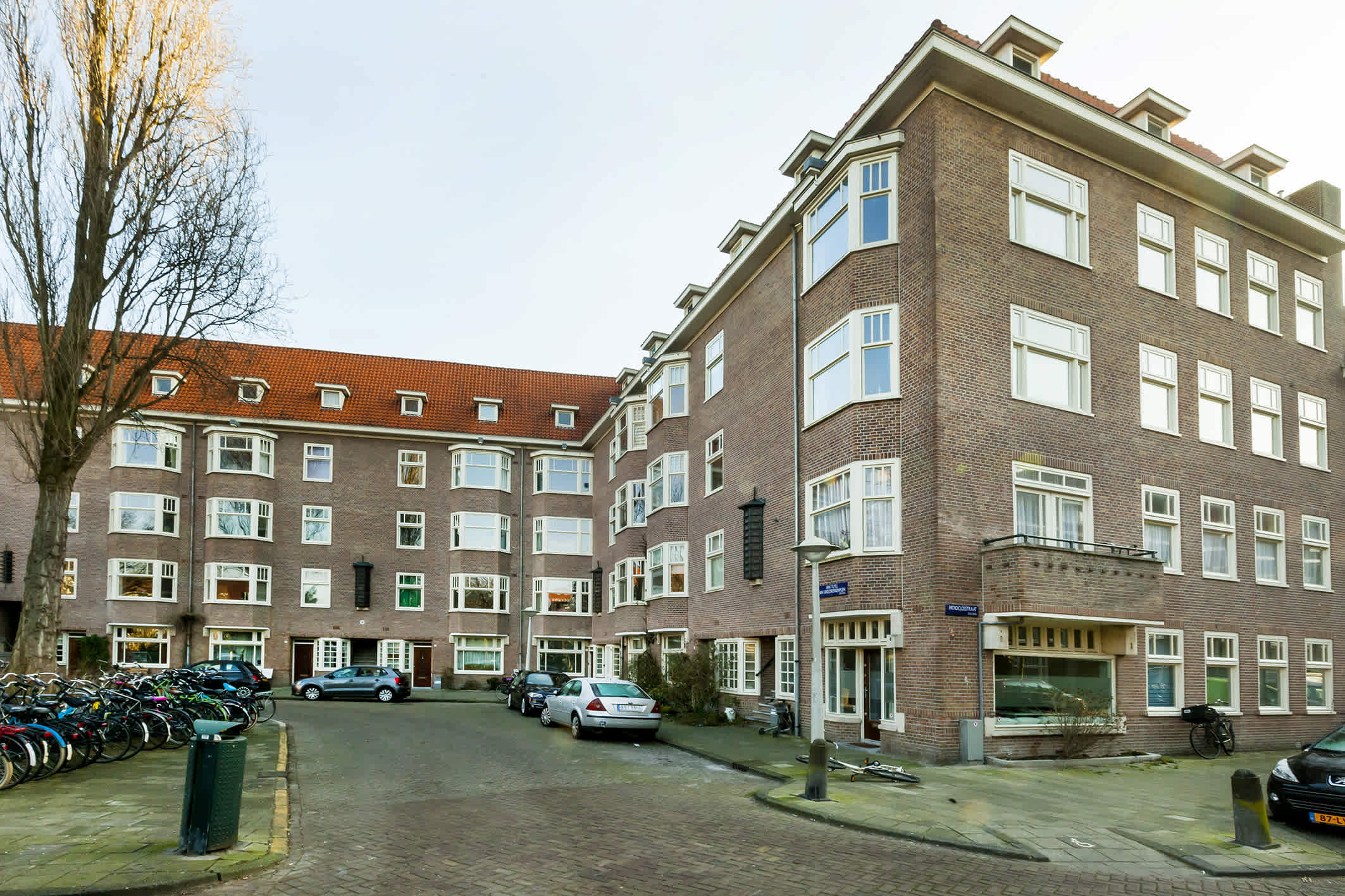 appartementen te huur op Van Tuyll van Serooskerkenplein 19 1