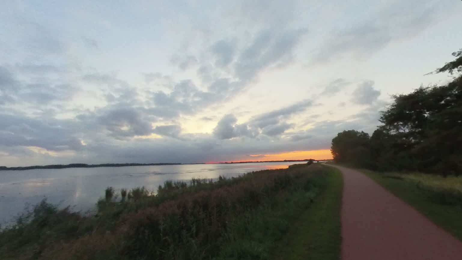 Middelgronden 157 - Huizen