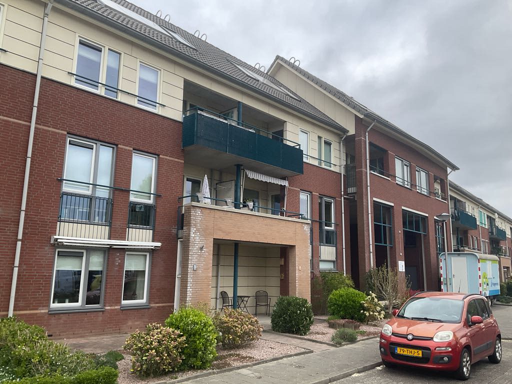 J. van Zantenstraat 131 - Meteren