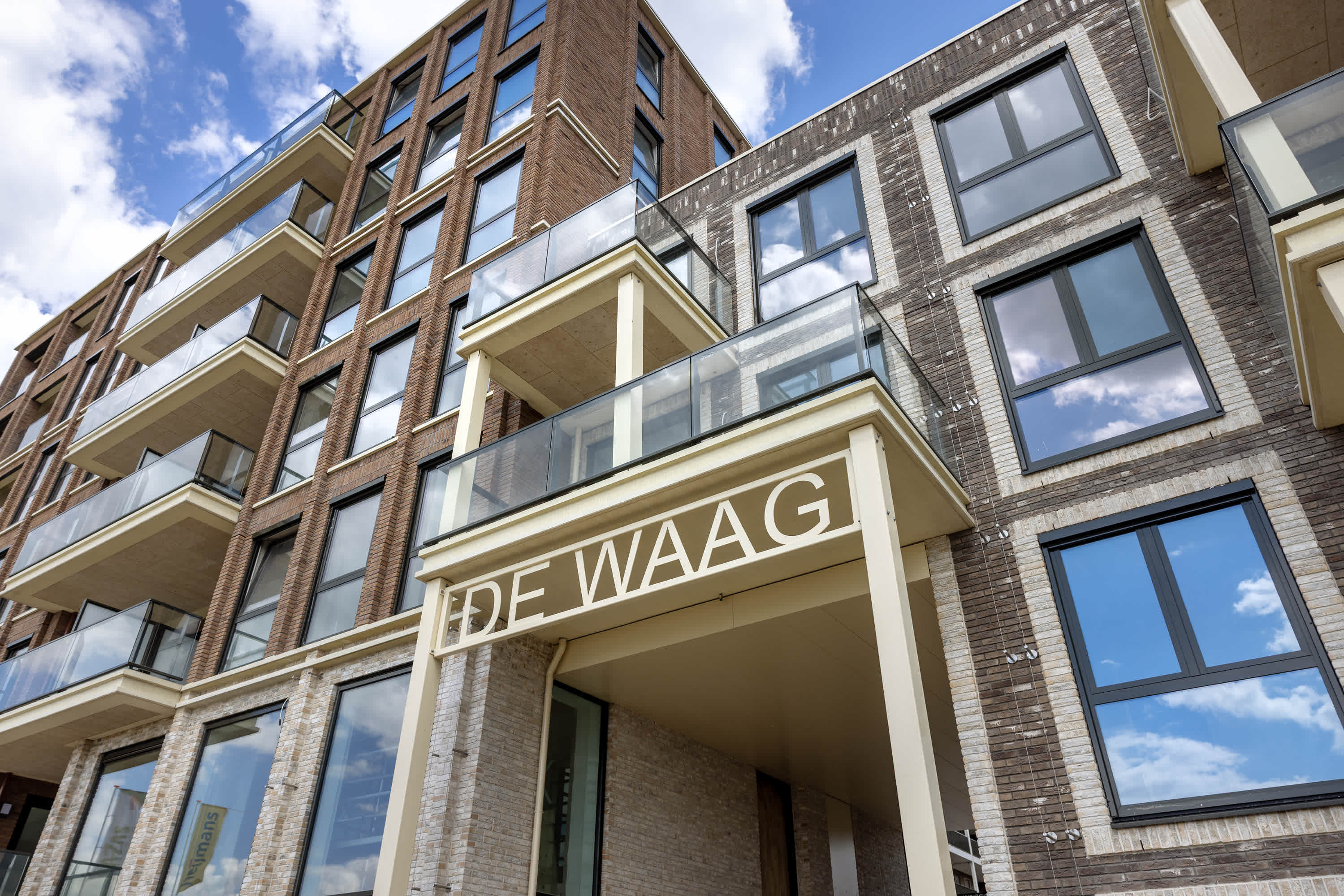 huurwoningen te huur op Nieheimerstraat 5