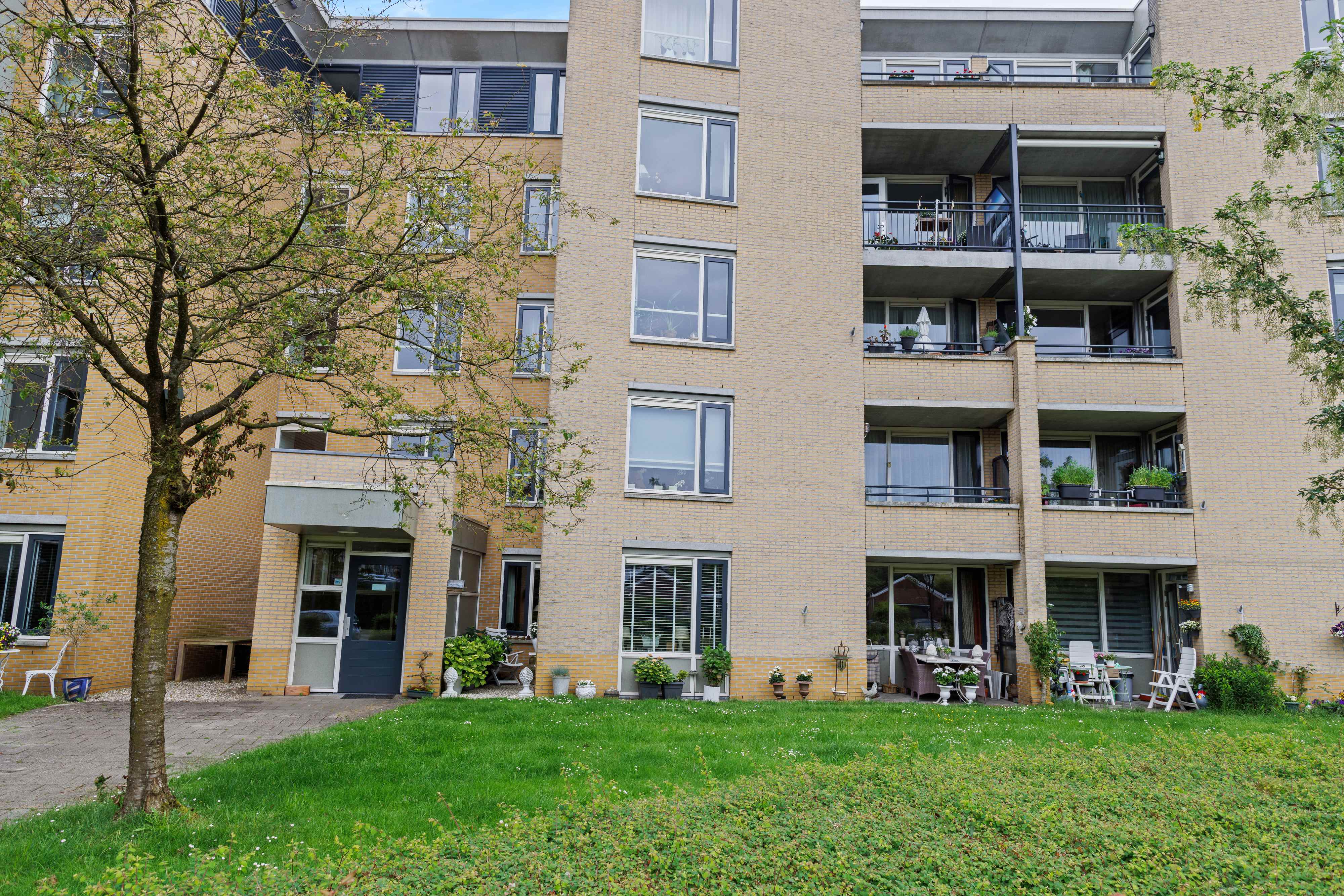 Eikenlaan 51F240 - Loosdrecht