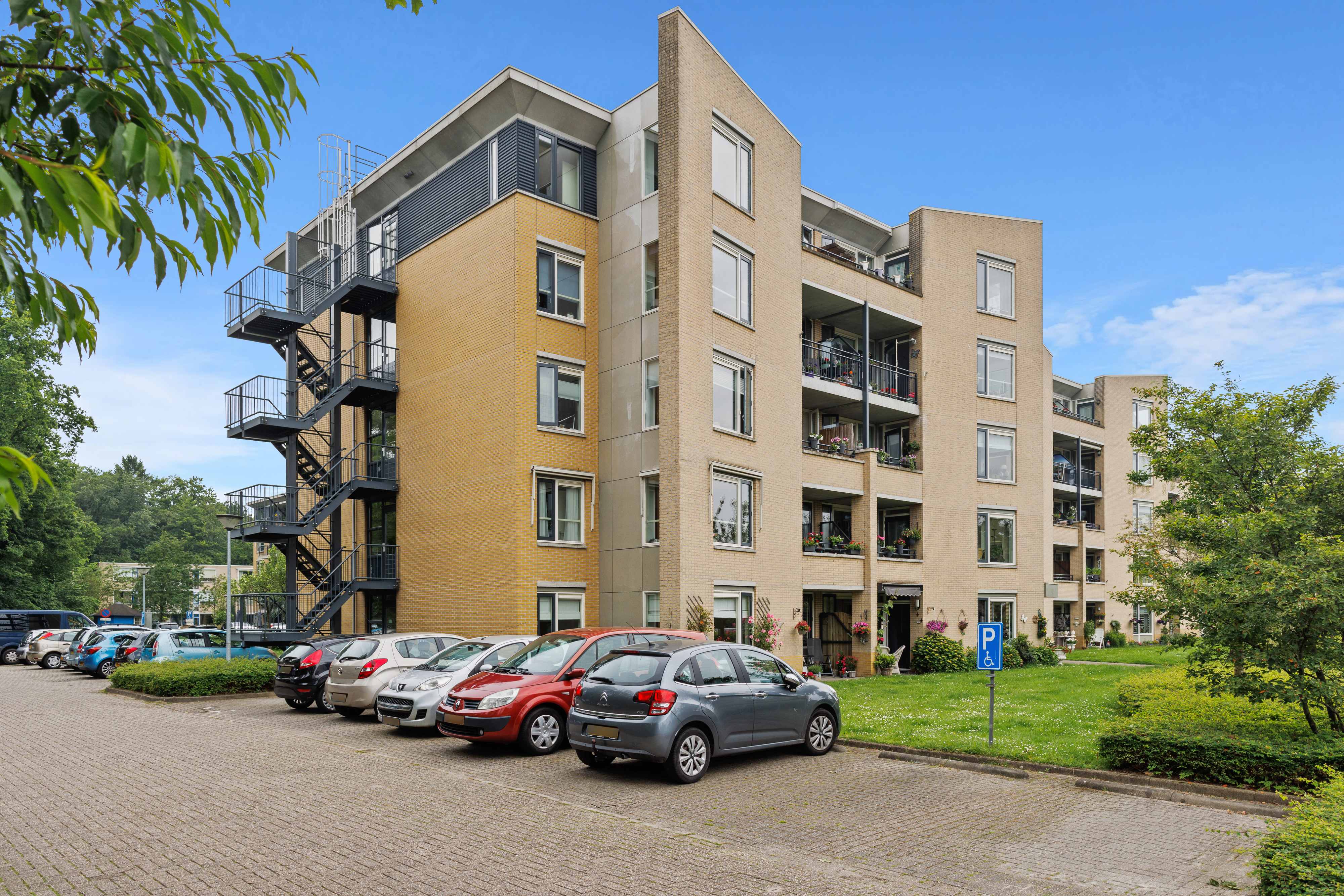 Eikenlaan 51F240 - Loosdrecht