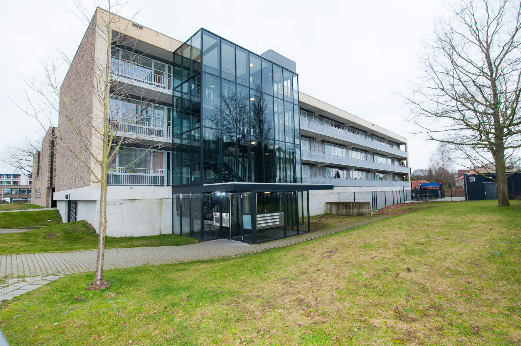 apartments for rent on Beeklaan 20