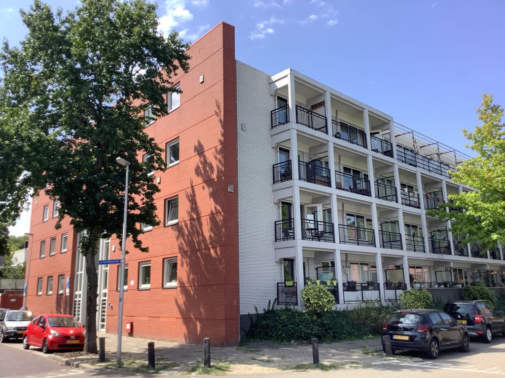 Van Heesstraat 52