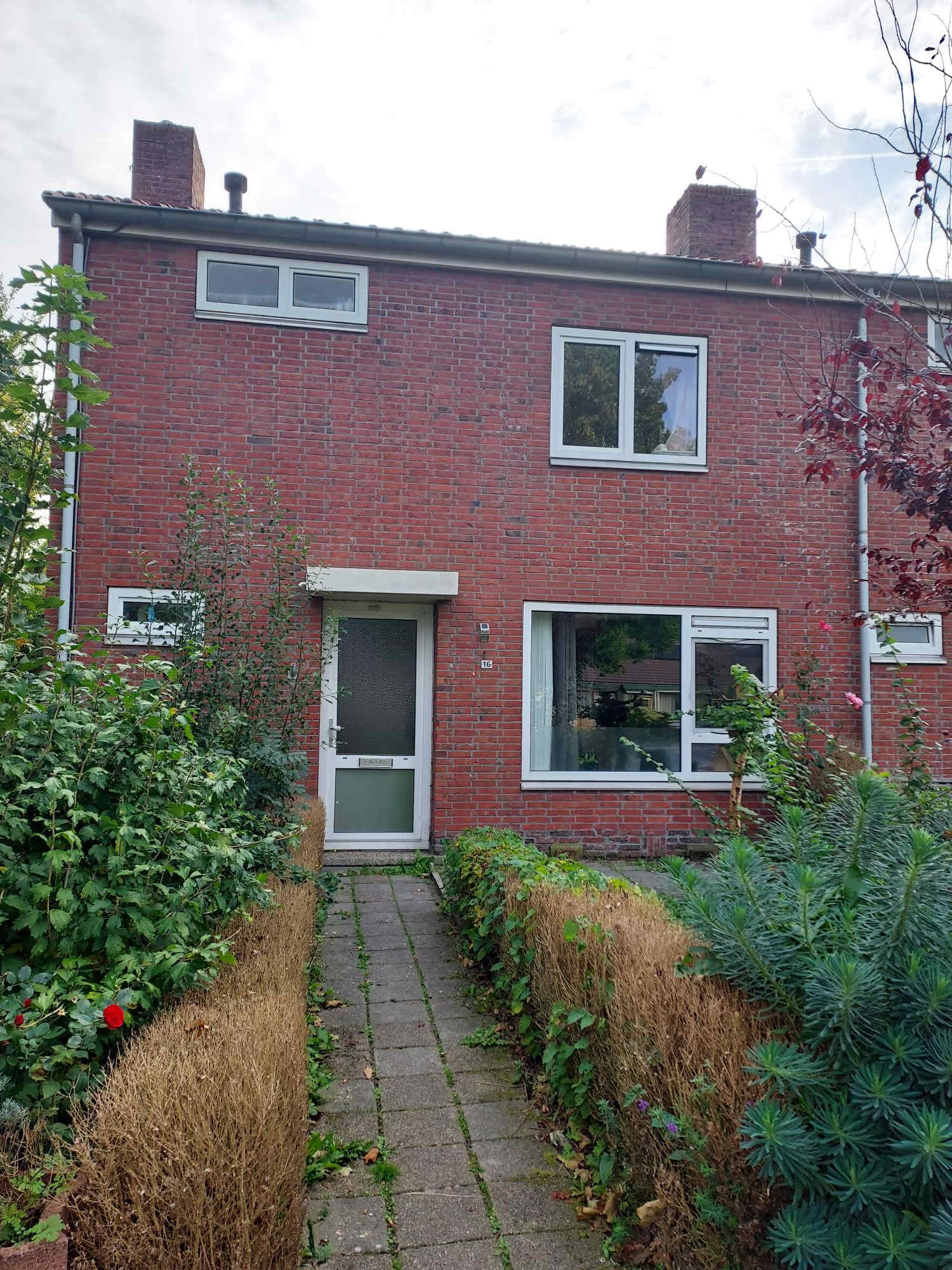 Pastoor J. Martensstraat 16 - Wehe-den Hoorn