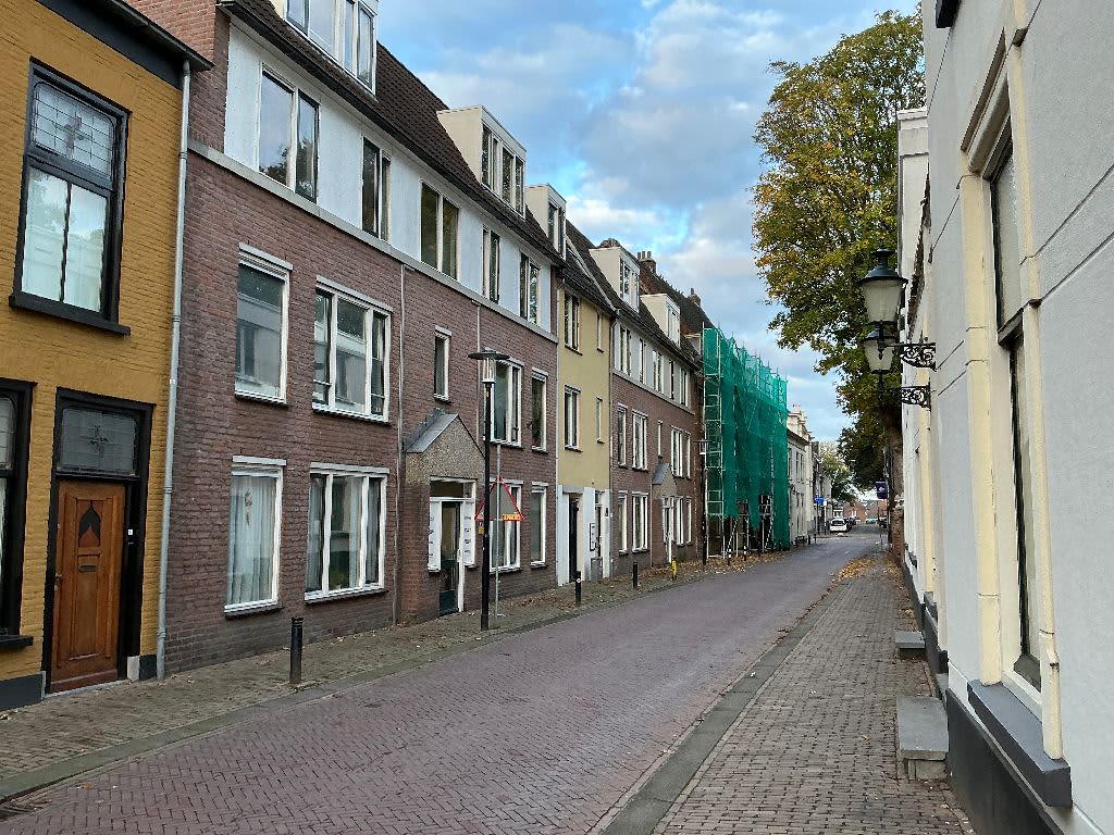 St. Walburgstraat 1121 - Tiel