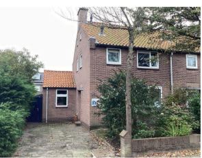 Poelenburglaan 11 - Heemskerk