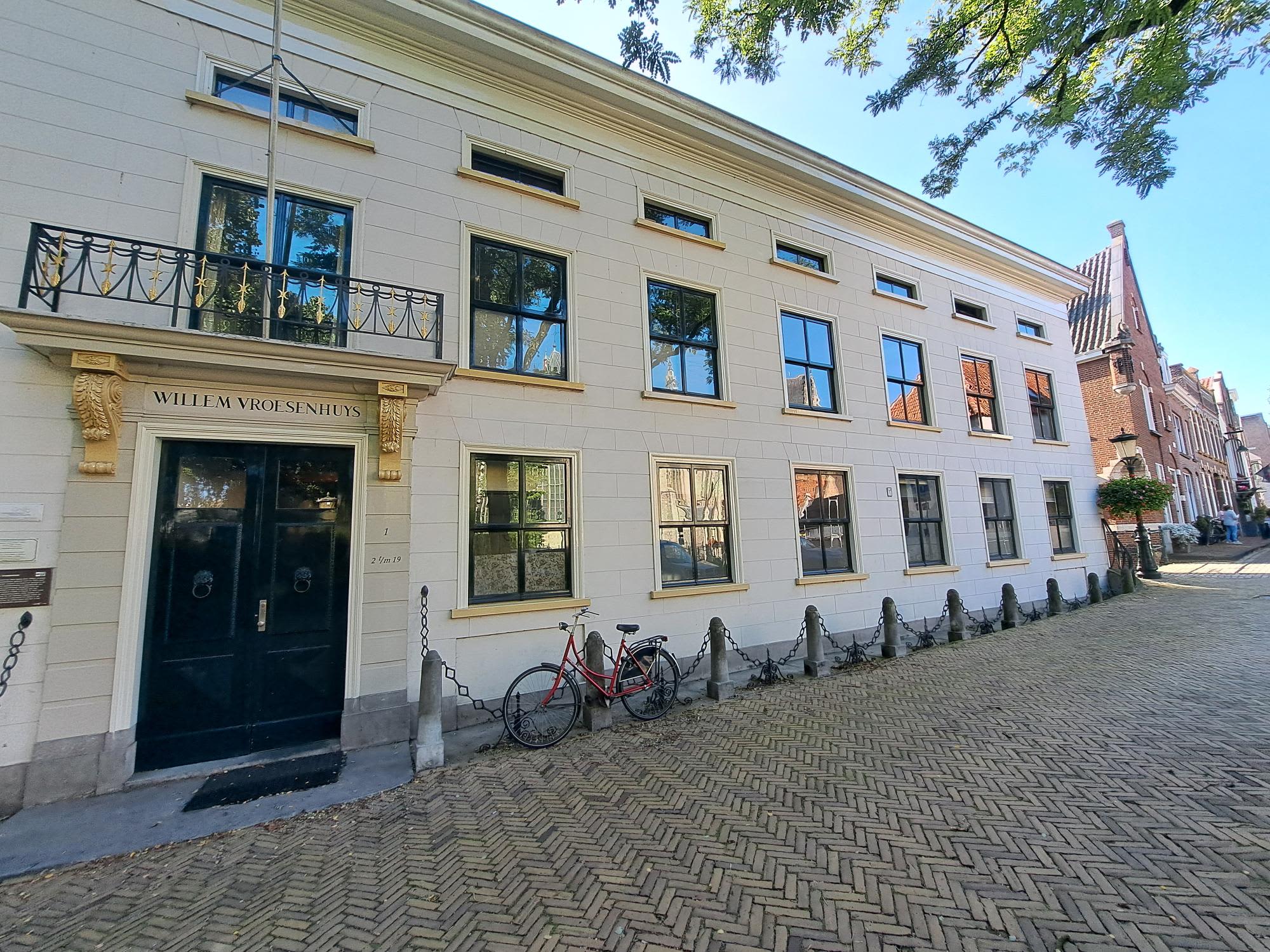 huurwoningen te huur op Willem Vroesenplein 5