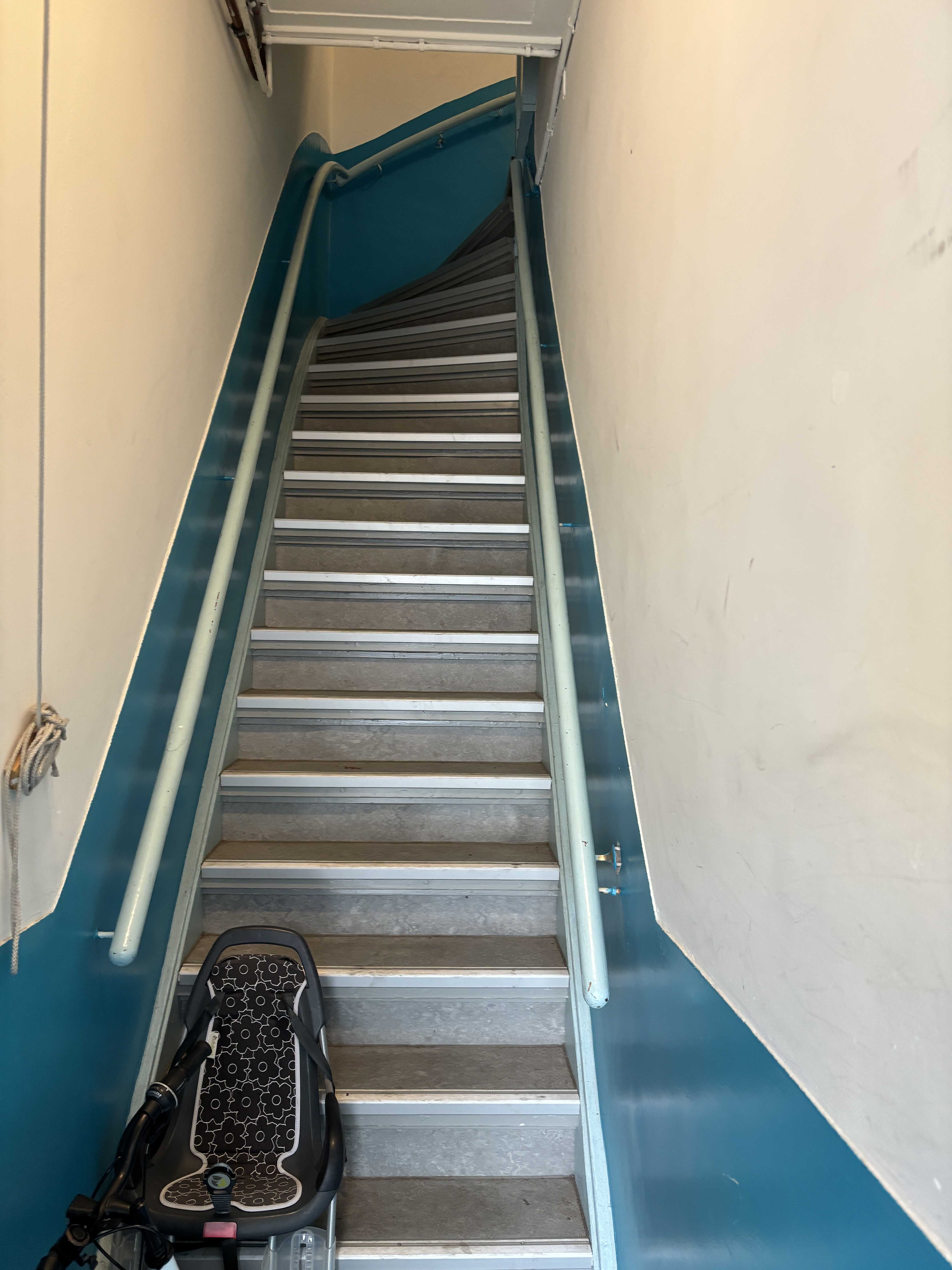 Hoofdweg 1261 - Amsterdam