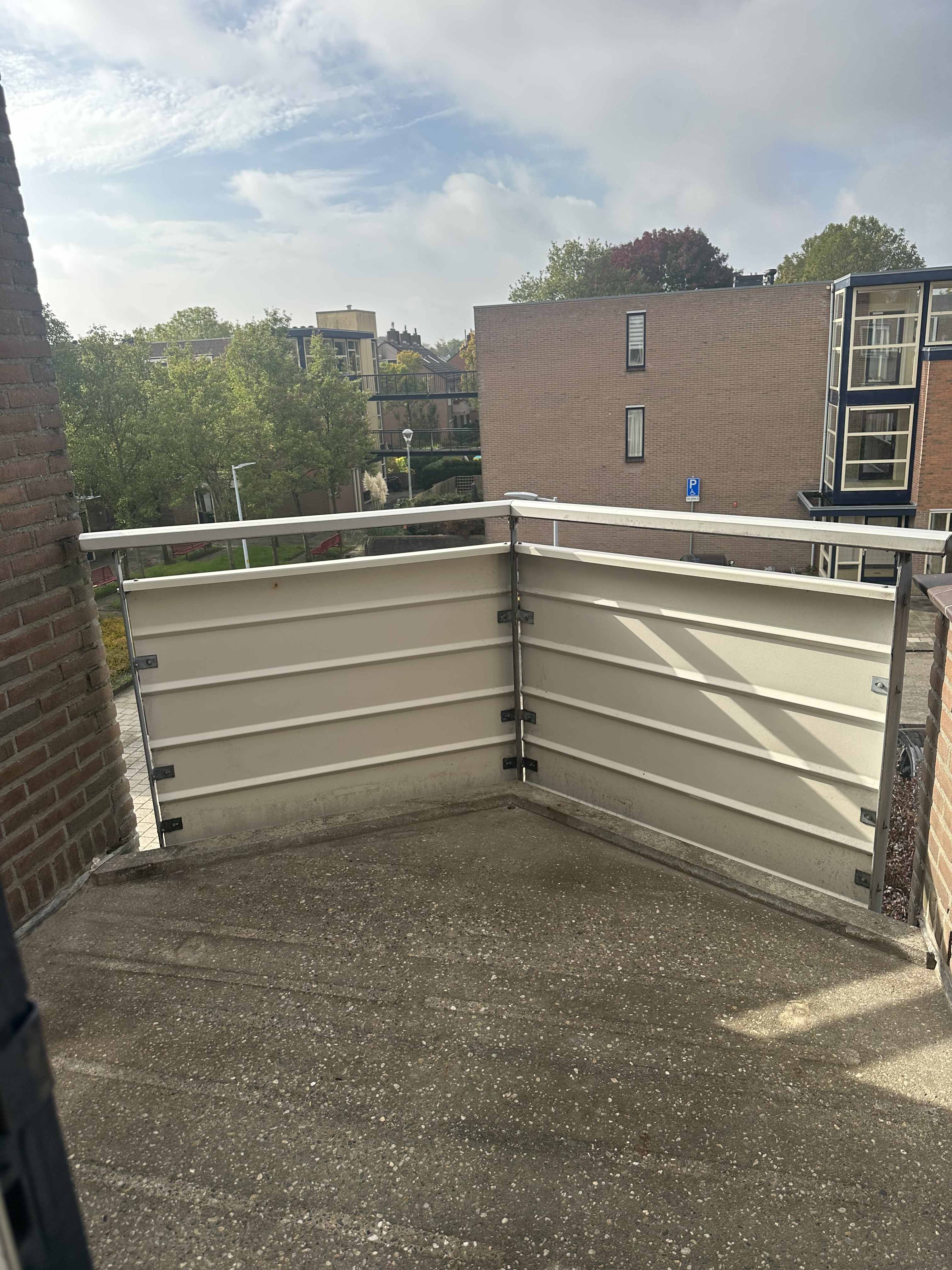 Loefzijde 54 - Rijsenhout