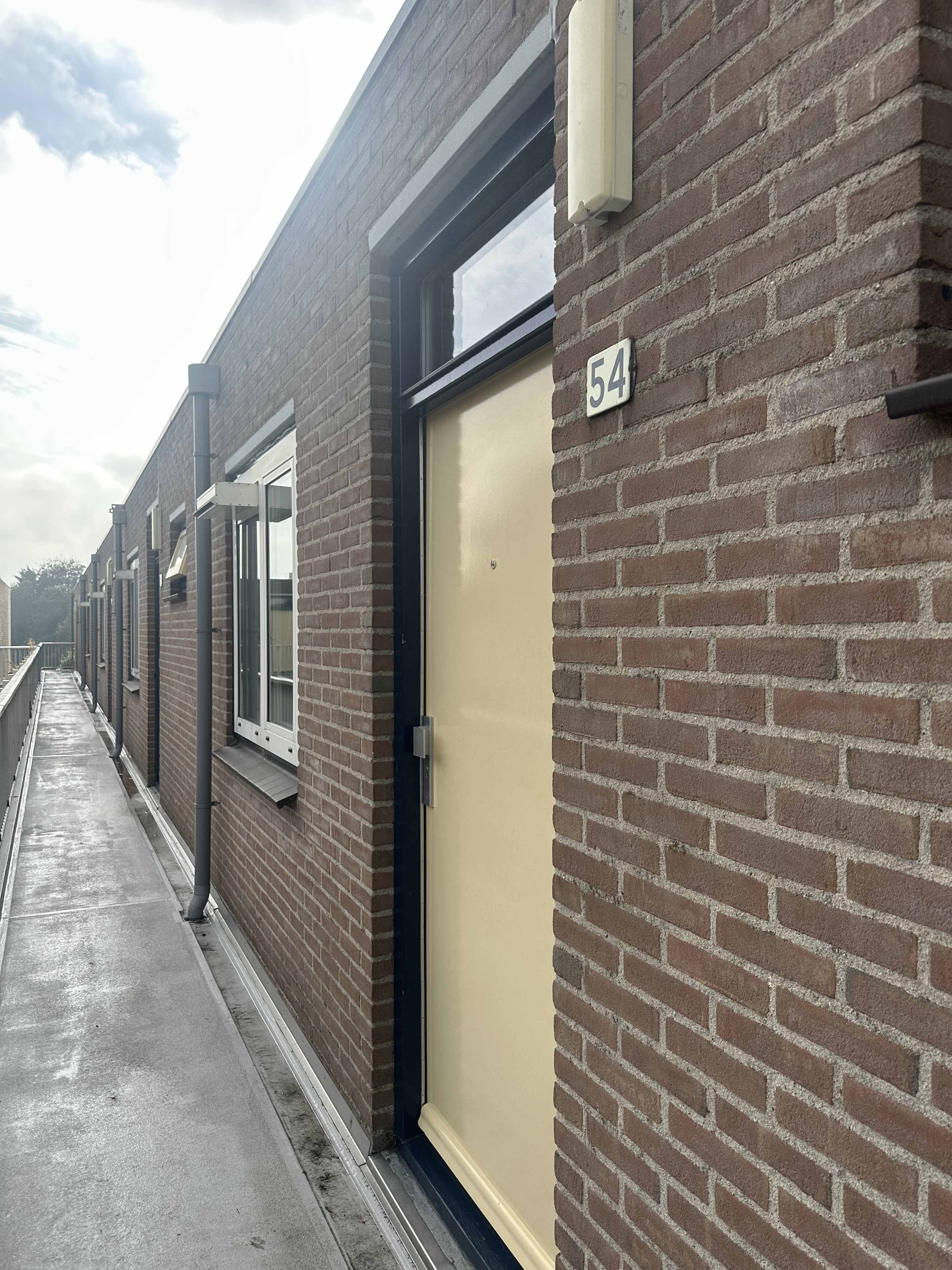 Loefzijde 54 - Rijsenhout