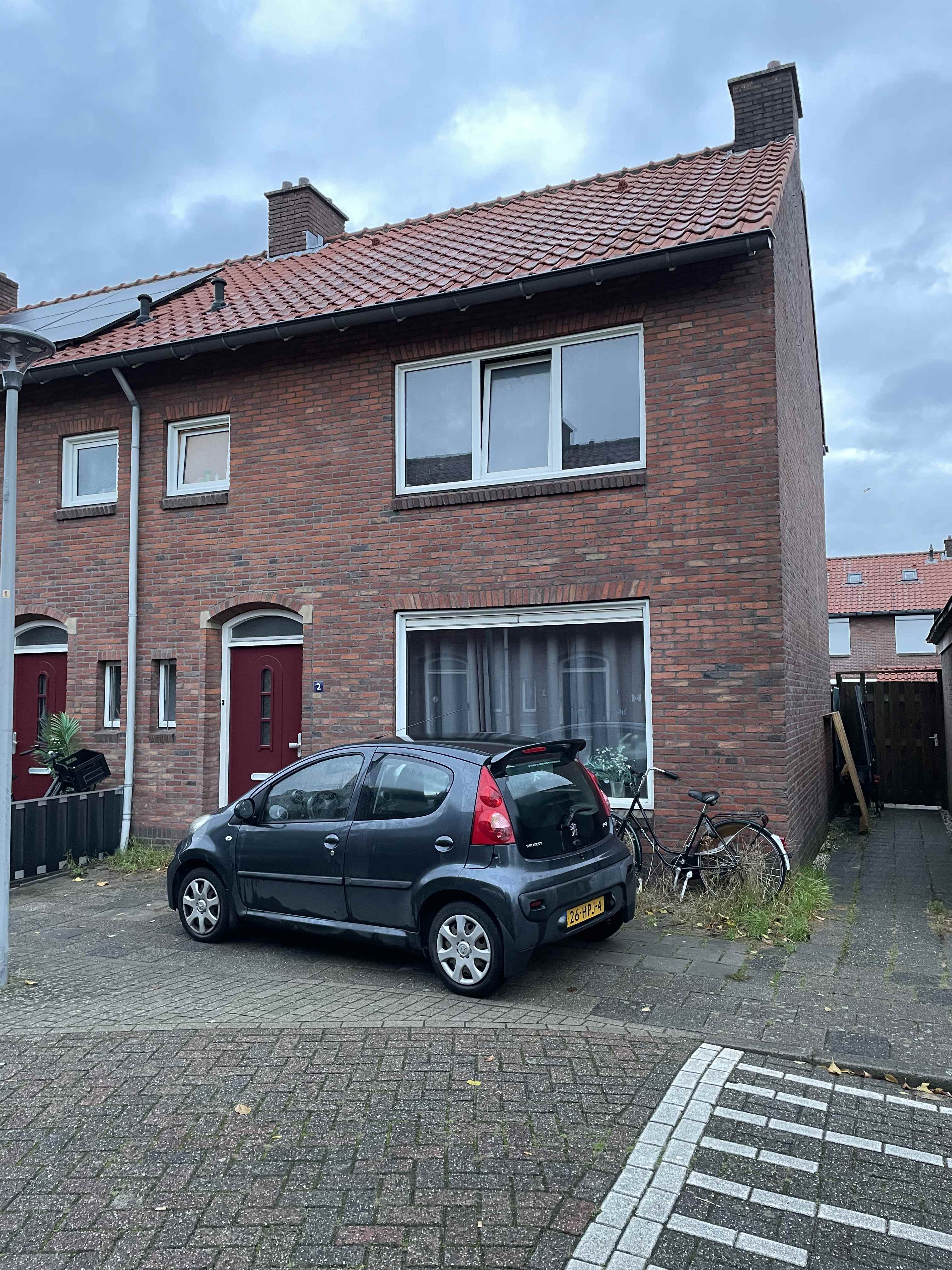 G.J. Laagwaterstraat 2 - Tiel