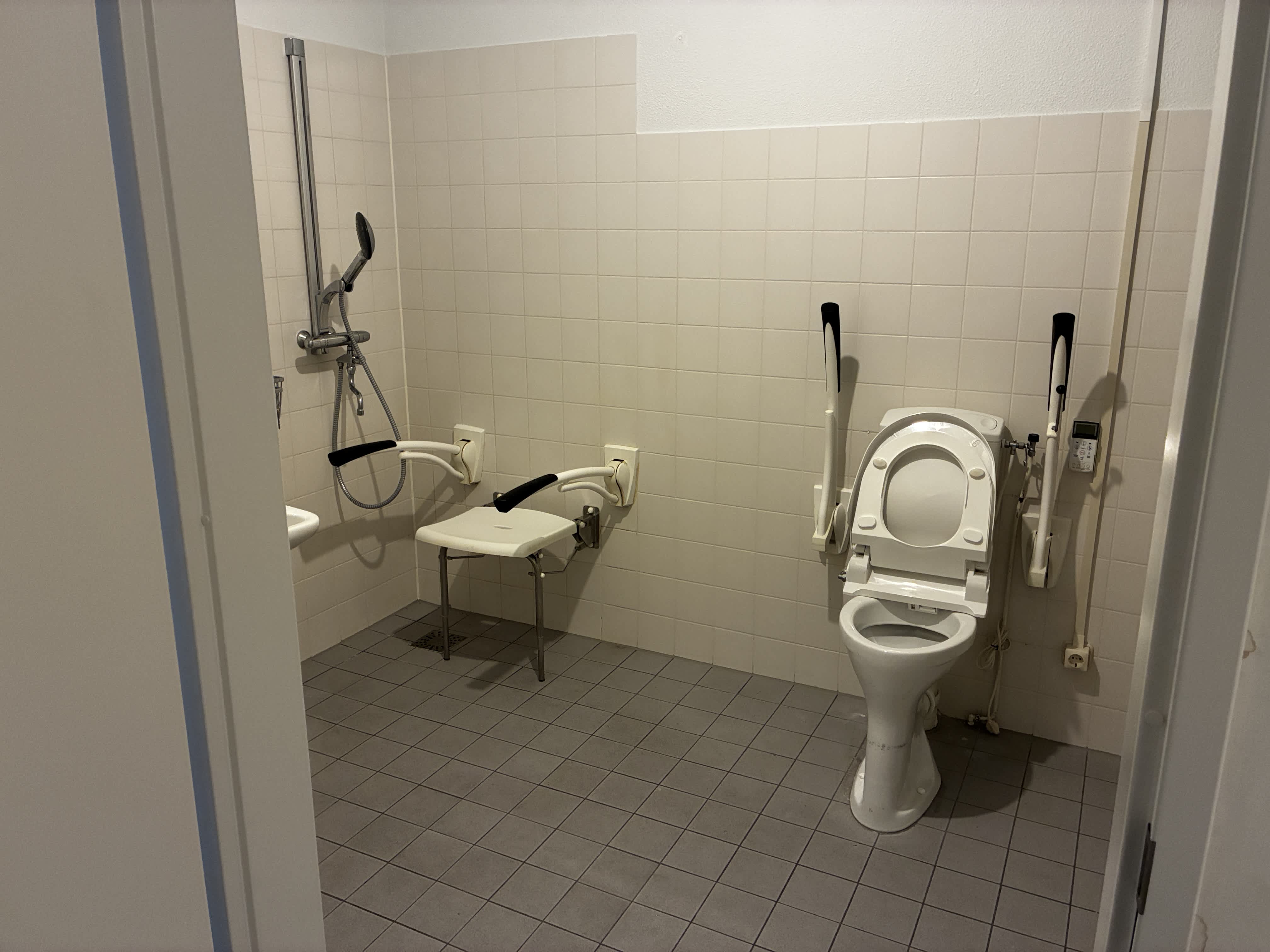 Fritz Dietrich Kahlenbergstraat 242 - Amsterdam