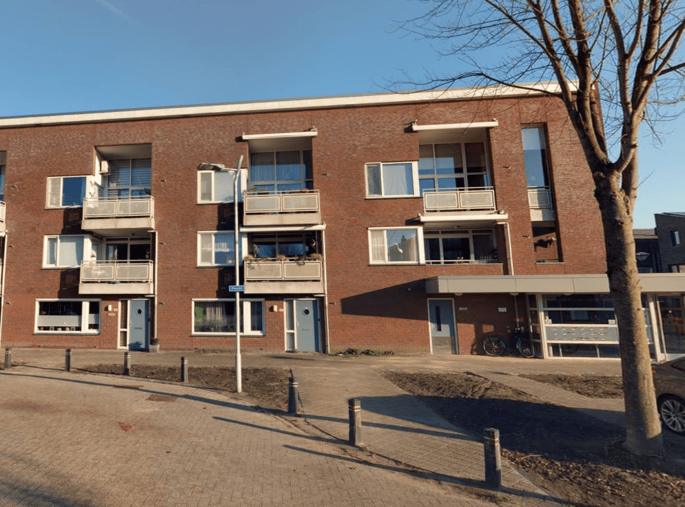 Plecht 184 - Bunschoten-Spakenburg