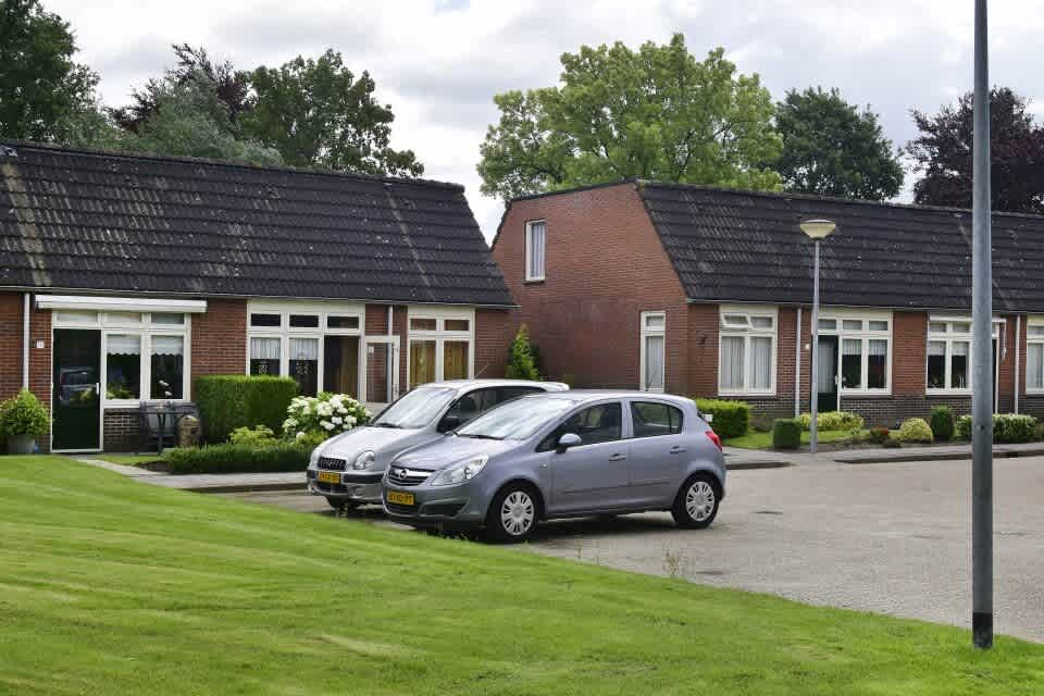 de Eiken 6 - Wagenborgen