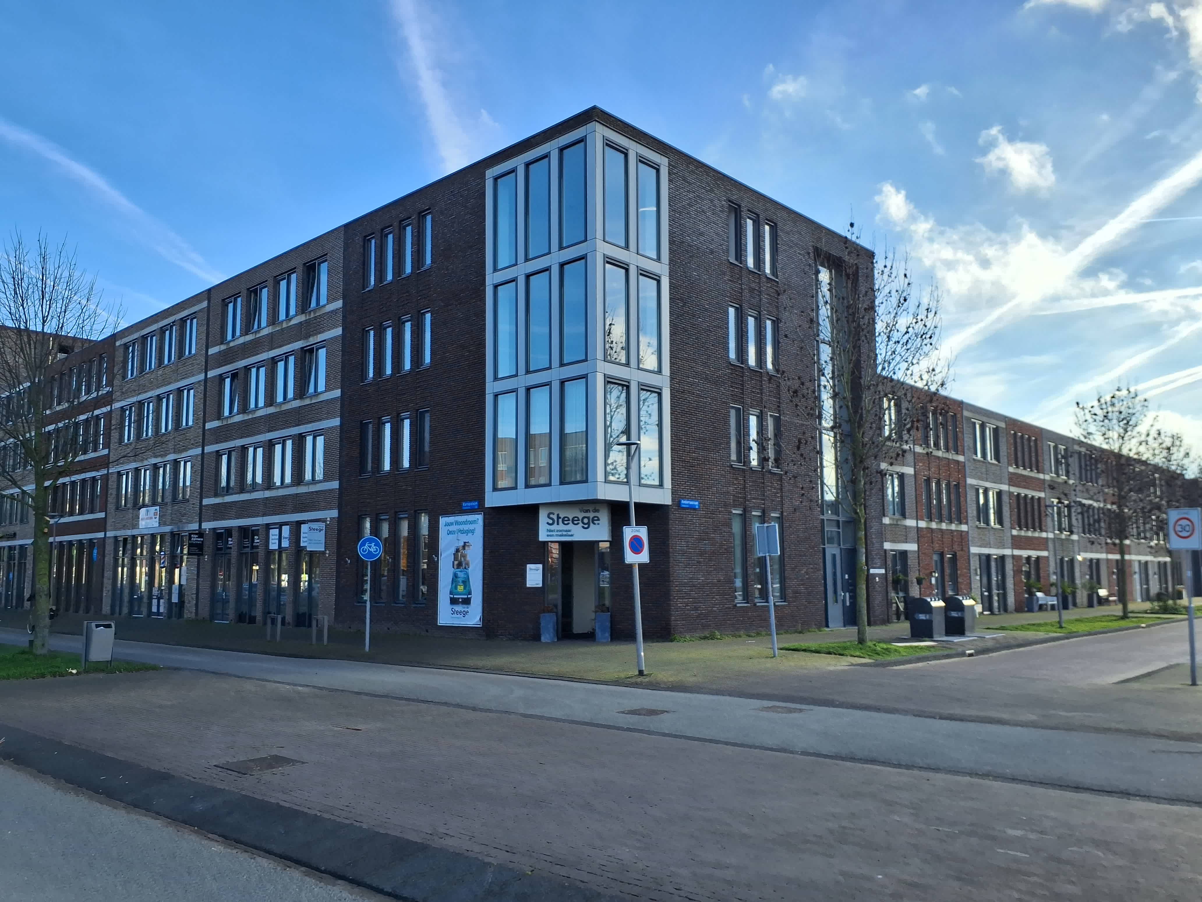 vrije-sector-woningen te huur op Andorrastraat 13