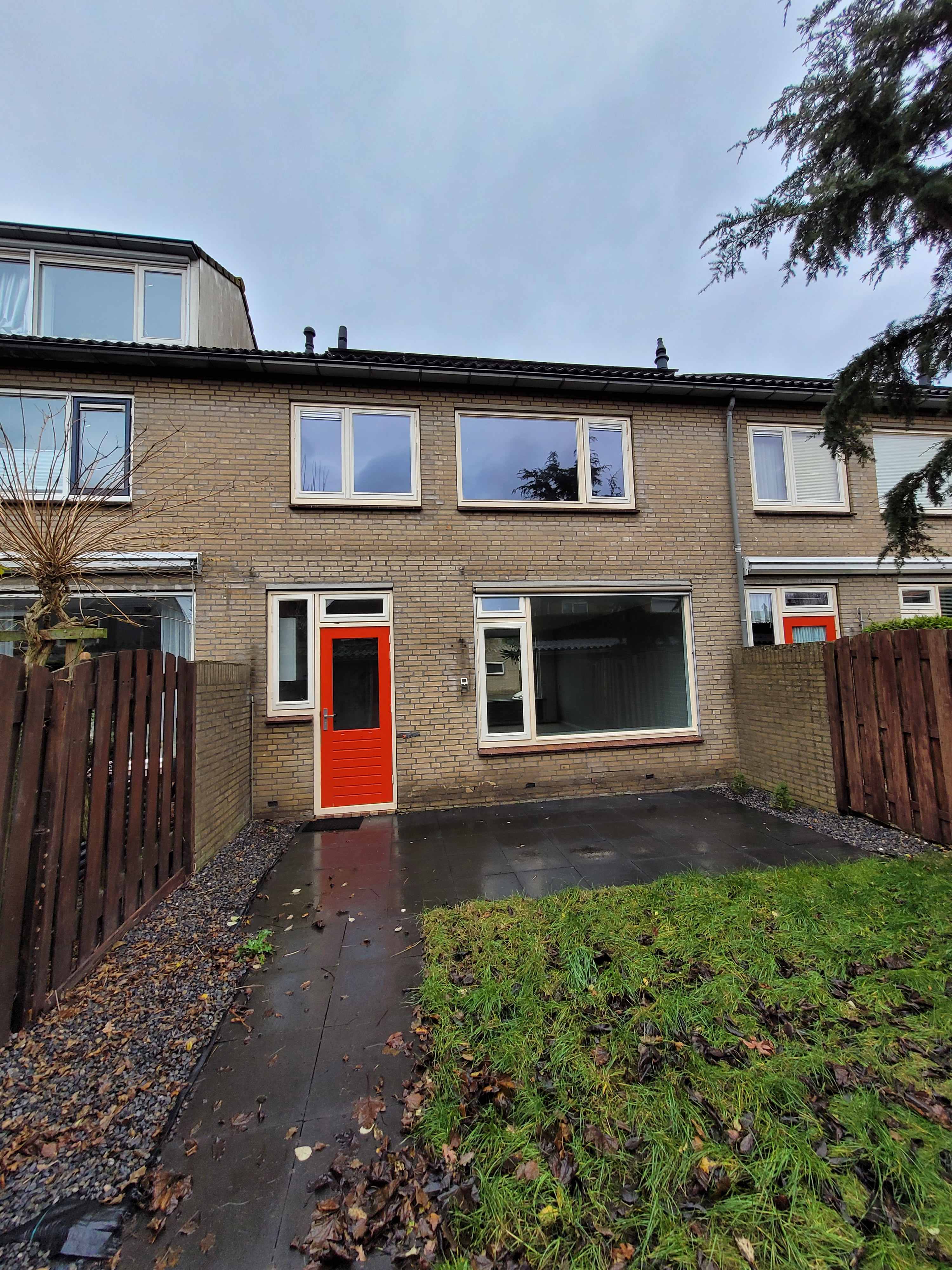 Aaksterveld 37 - Ameide