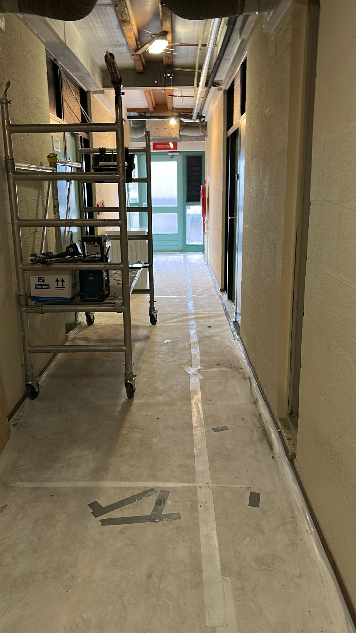 Van Nijenrodeweg 1022 - Amsterdam