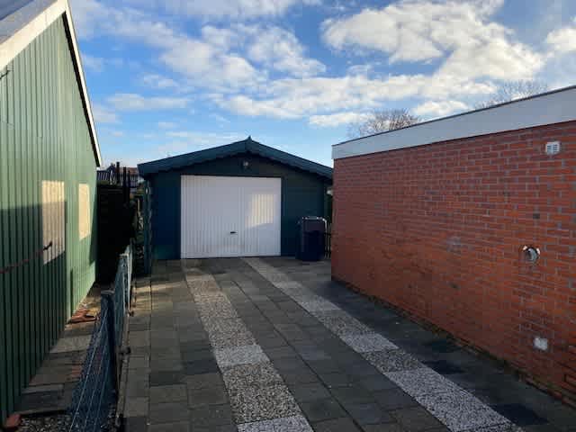 Lewestraat 1 - Kloosterburen