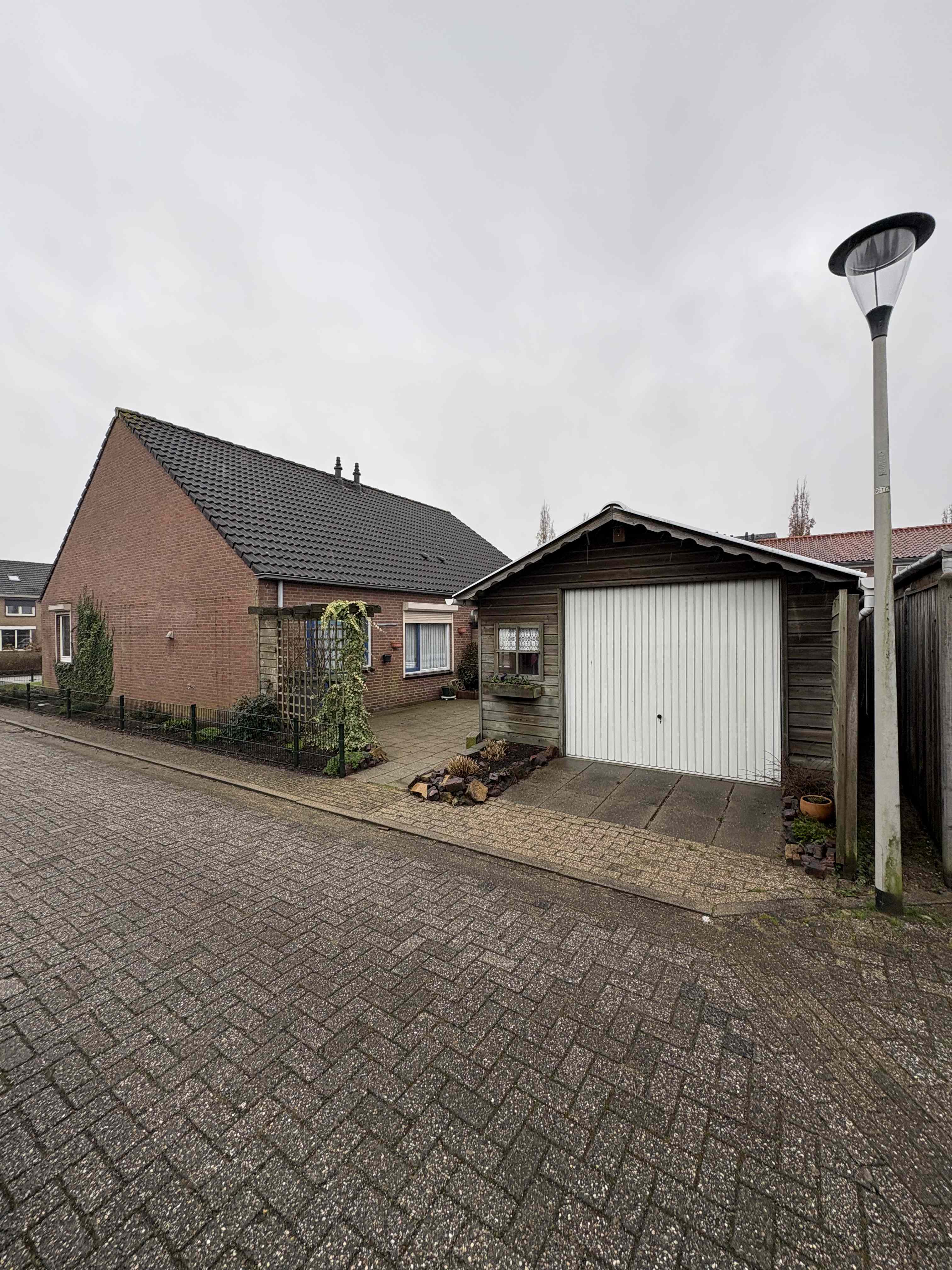 Rozenstraat 56 - Beneden-Leeuwen