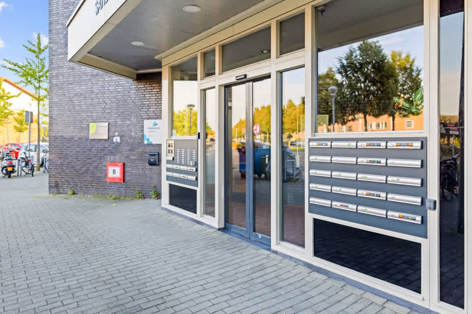 Sandestein 92 - Nieuw-Vennep